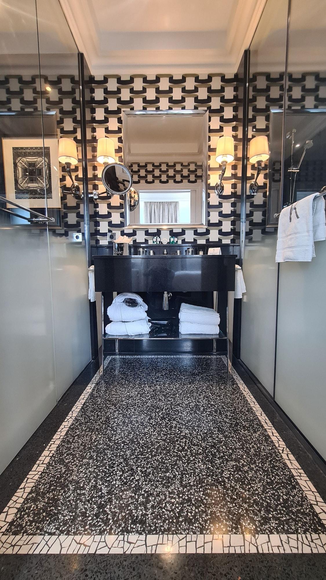 Hotel Keppler Paris Bagian luar foto